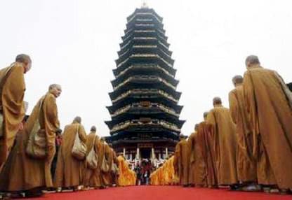Ngôi chùa cao nhất thế giới tại Trung Quốc