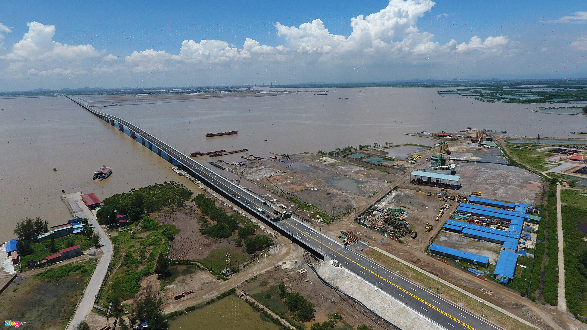 Tân Vũ - Lạch Huyện, cầu vượt biển dài nhất Việt Nam