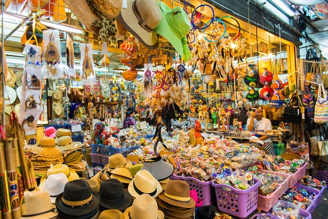 Chợ đêm Bangkok - Thiên đường mua sắm ở Thái Lan
