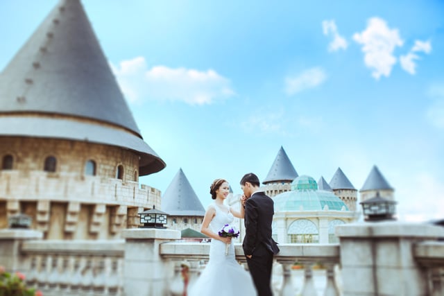 Bà Nà Hills là địa điểm yêu thích được nhiều cặp đôi lựa chọn chụp ảnh cưới tại Đà Nẵng