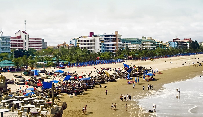 Vẻ đẹp biển sầm sơn trong mắt du khách