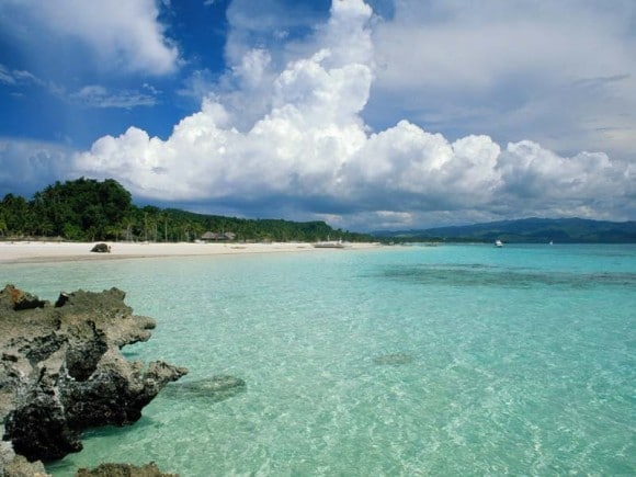 Vẻ đẹp trong lành, xanh mát rượi của biển đảo Quan Lạn