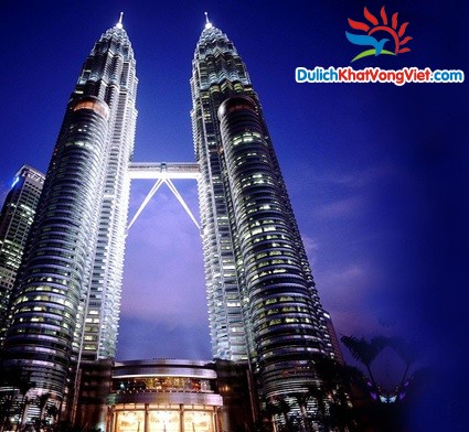 Tháp đôi Petronas - Biểu tượng Malaysia