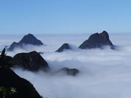 Ngọn núi Pu Luông