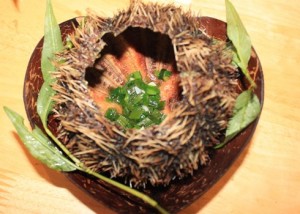 Cầu gai nướng mỡ hành Cô Tô