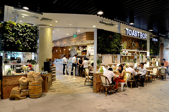 Toast Box — Nhà hàng chuyên bán đồ Singapore ở sân bay Changi được lòng du khách.