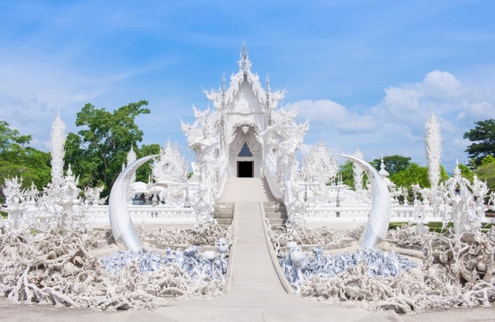 Đền trắng Wat Rong Khun với vẻ đẹp cuốn hút