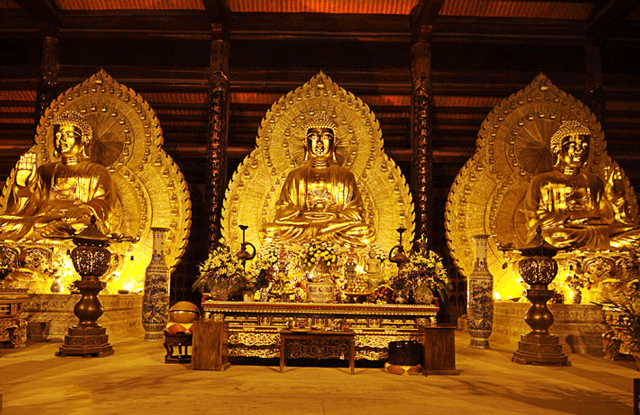 Bái Đính là quần thể chùa lớn nhất tại Việt Nam