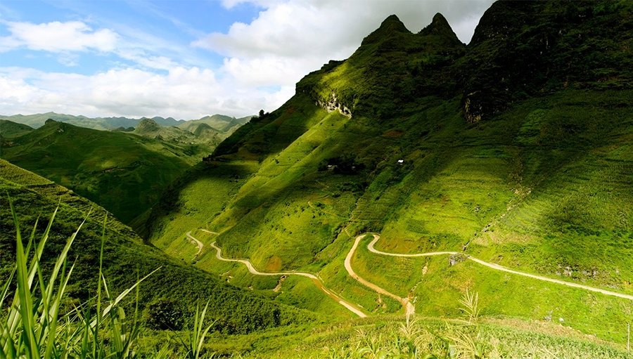 Một góc đường đèo tại Hà Giang