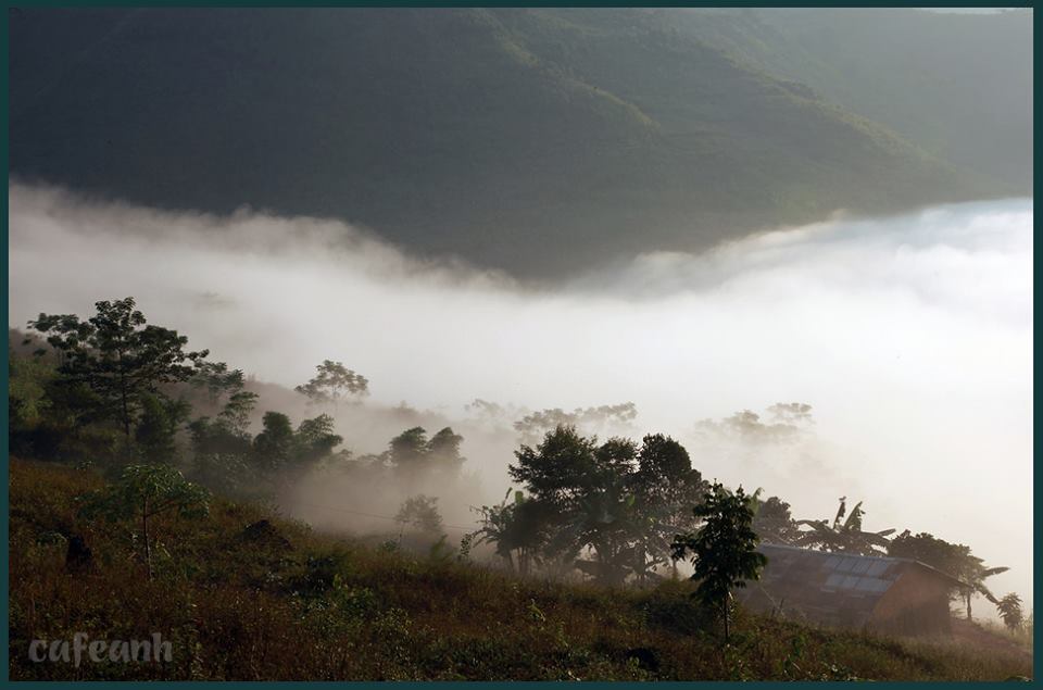 Hà Giang một ngày mây mù sáng sớm