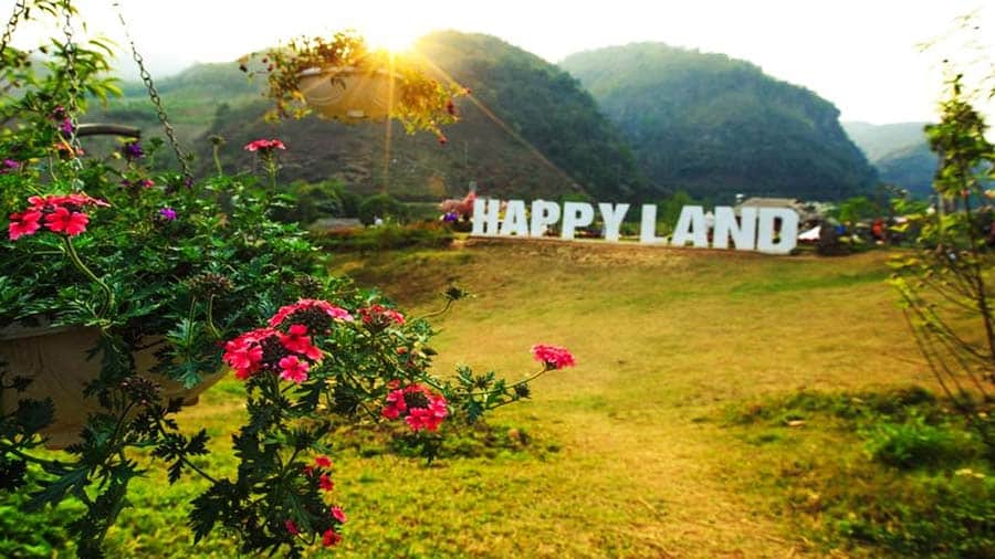 Happy Land Mộc Châu xinh đẹp