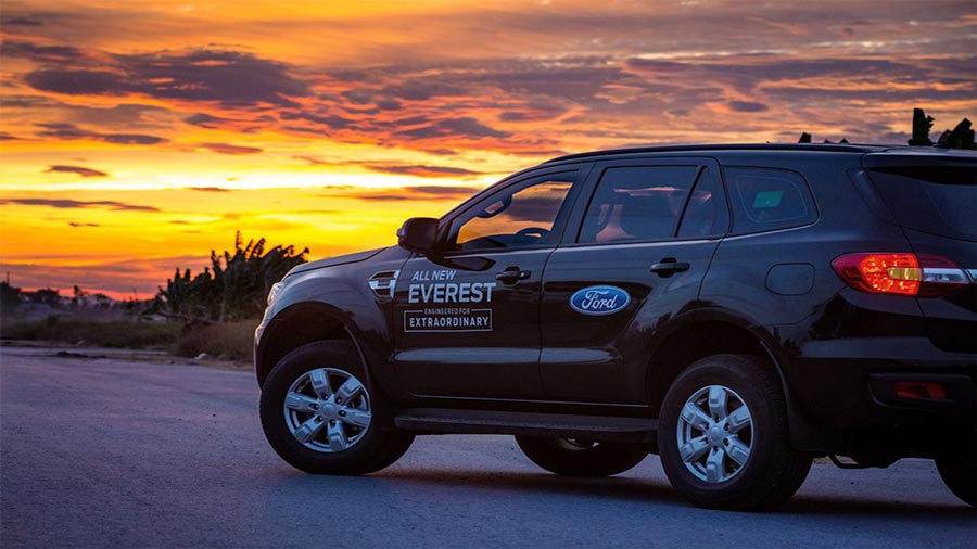 Ford Everest 7 chỗ - công ty Hoa Mai