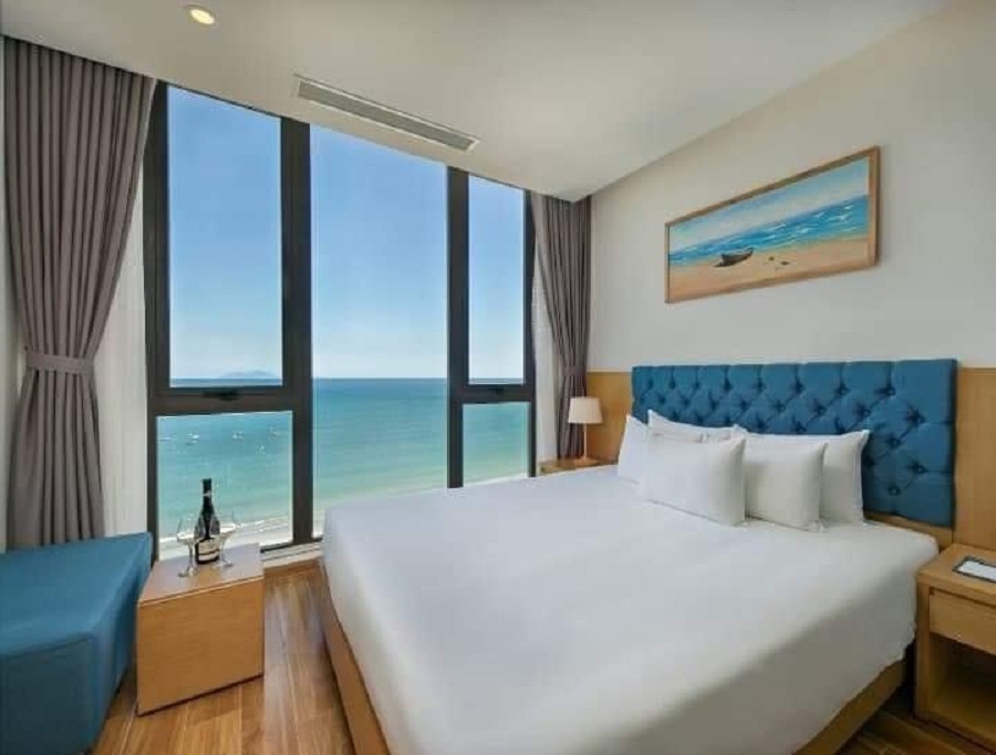 Khách sạn ven biển Đà Nẵng