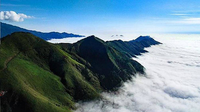 Biển mây Tà Xùa là điểm hẹn của du khách khi đến Sơn La