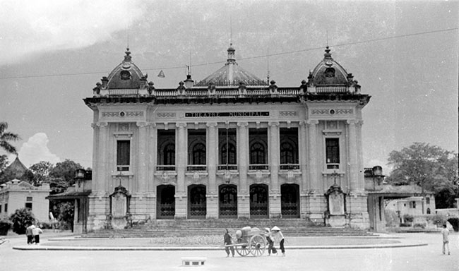 Nhà hát lớn được xây dựng từ năm 1901