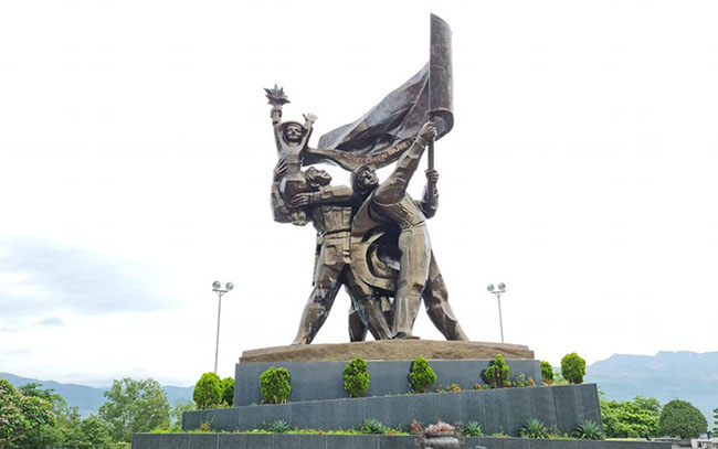Tìm hiểu hình ảnh trên tượng đài chiến thắng Điện Biên Phủ