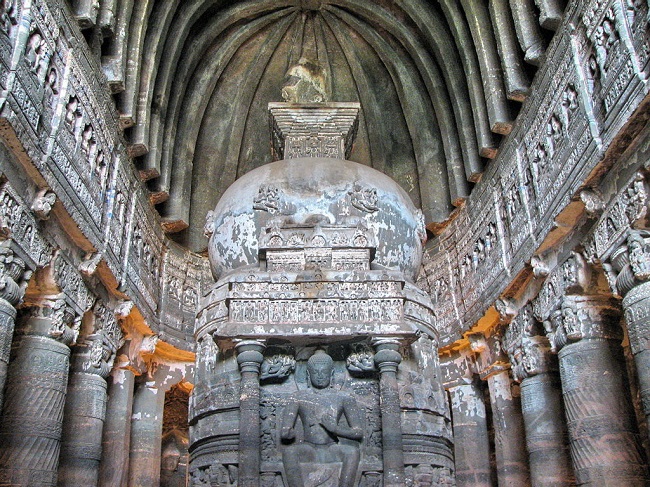 Hang dodognj Ajanta nổi tiếng tại Ấn Độ