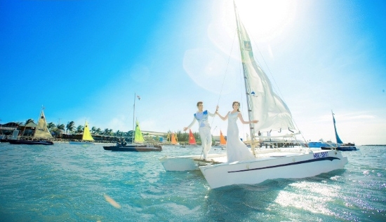 Bến du thuyền Marina là nơi lý tưởng chụp ảnh cưới của các cặp đôi