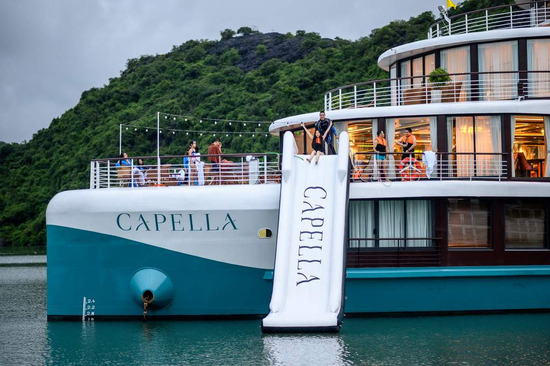 Máng trượt nước độc đáo chỉ có ở du thuyền Capella