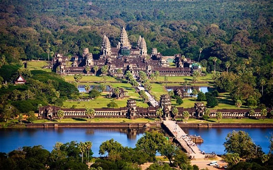 Angkor Wat là quần thể công trình mang đậm kiến trúc 