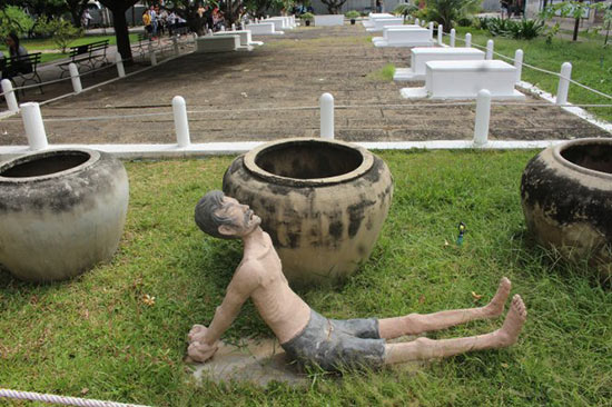 Bảo tàng Tuol Sleng lưu lại nhiều dấu tích của lịch sử