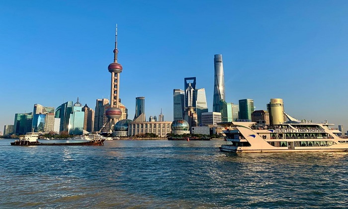 Bến Thượng Hải hấp dẫn bạn bè quốc tế bởi vẻ đẹp vừa hiện đại, vừa cổ kính mang đậm dấu ấn thăng trầm của thời gian