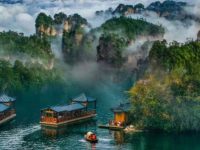 Hồ Bảo Phong tựa như thiên đường giữa đời thực