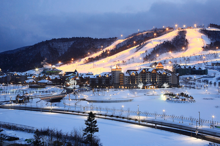 Mùa đông Hàn Quốc được bao phủ bởi màu trắng của tuyết