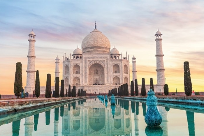 Đền Taj Mahal - công trình biểu tượng của thành phố Agra