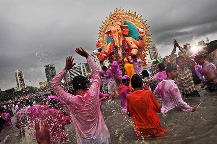 Lễ hội Ganesha kỷ niệm ngày sinh của vị thần đầu voi thông thái