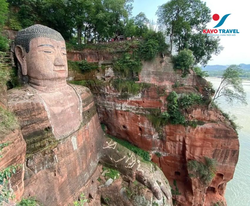 Lạc Sơn Đại Phật - Pho tượng Phật khổng lồ hơn 1000 năm tuổi